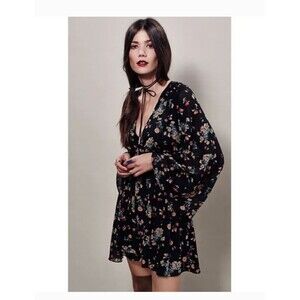 Free People Lilou Floral Flared Sleeve Mini Dress Size M Whimsigoth Fairy Grunge